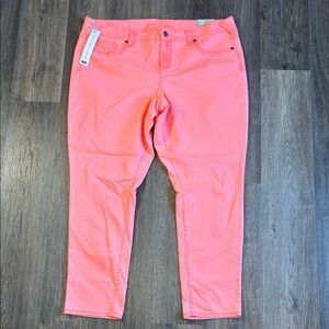 Maurices Women’s Coral Jegging Denim Jeans Size 24 NWT